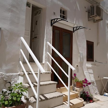 Casabella - Con Terrazza Panoramica Villa ออสตูนี ภายนอก รูปภาพ