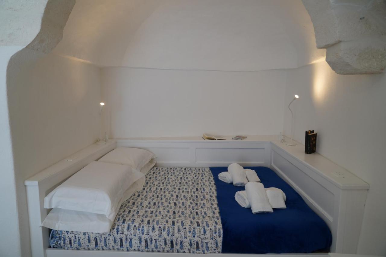 Casabella - Con Terrazza Panoramica Villa ออสตูนี ภายนอก รูปภาพ